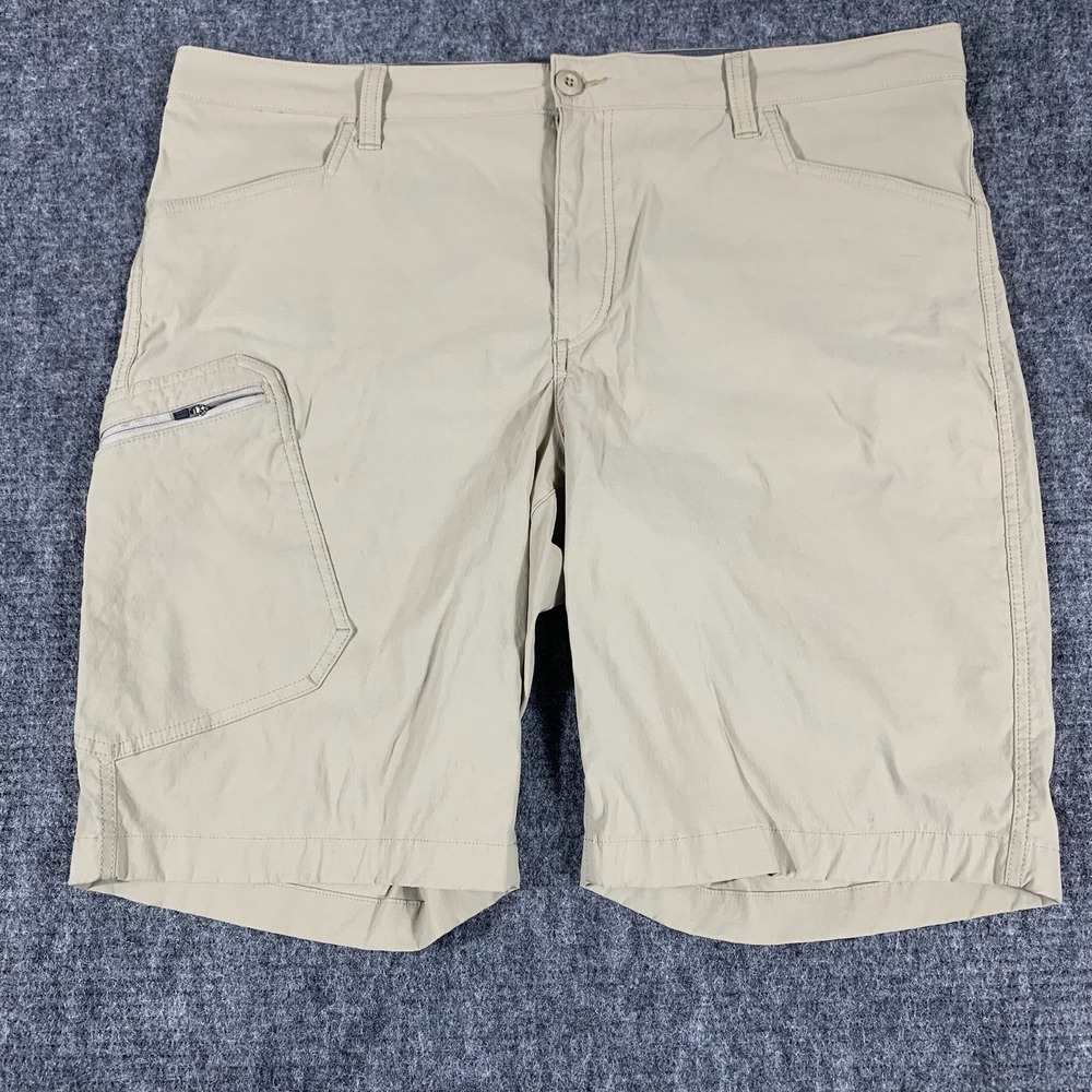 Eddie Bauer‎ Shorts Mens 40 Tan Cargo Hiking Performance Stretch Gorpcore Light